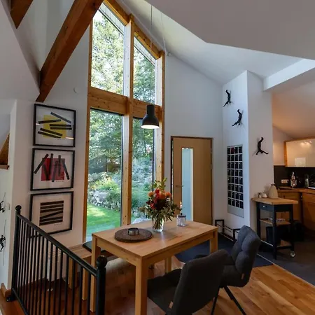 Hoch Ueber Dem Taubertal Mit Fantastischem Weitblick, Dachterrasse, 2000m2 Grossem Grundstueck Und Kamin * Lauda-Königshofen