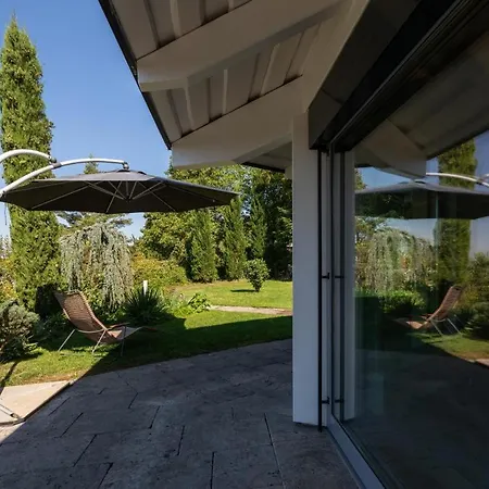 Hoch Ueber Dem Taubertal Mit Fantastischem Weitblick, Dachterrasse, 2000m2 Grossem Grundstueck Und Kamin Tatil Evi Lauda-Königshofen