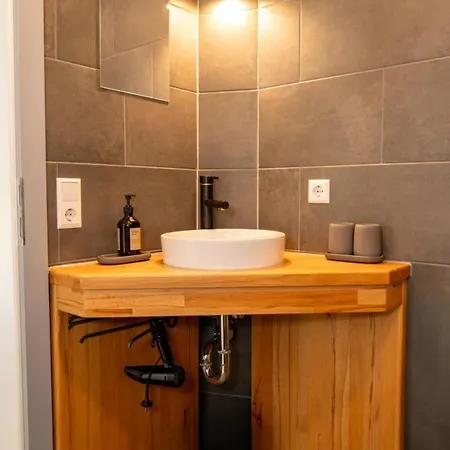 Prázdninový dům Hoch Ueber Dem Taubertal Mit Fantastischem Weitblick, Dachterrasse, 2000m2 Grossem Grundstueck Und Kamin *