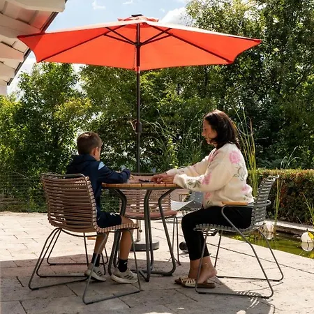 Hoch Ueber Dem Taubertal Mit Fantastischem Weitblick, Dachterrasse, 2000m2 Grossem Grundstueck Und Kamin Lauda-Königshofen